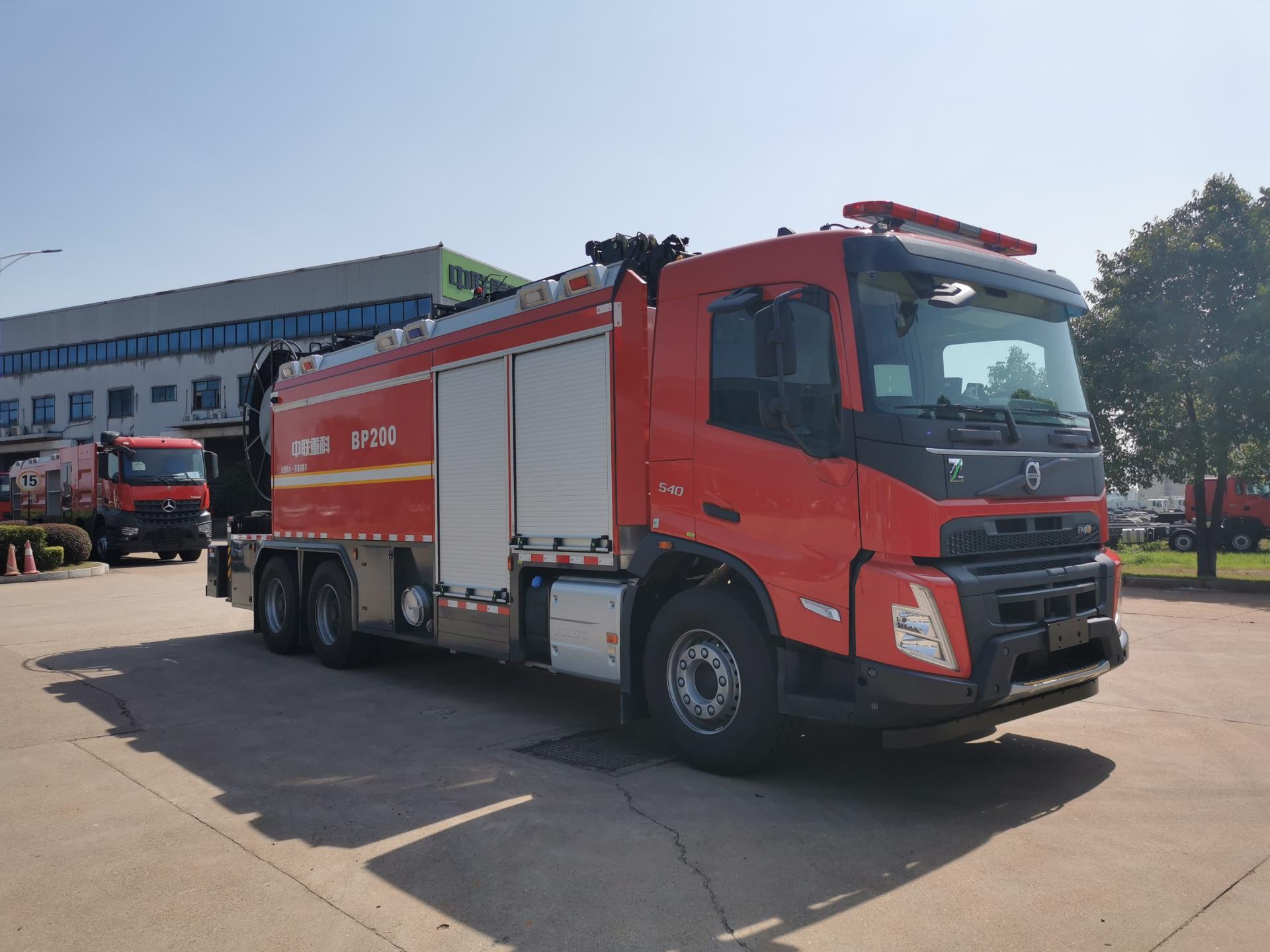 ZLF5240TXFBP200泵浦消防车_产品型号_产品段位_小类_应急装备_产品中心_ABG欧博